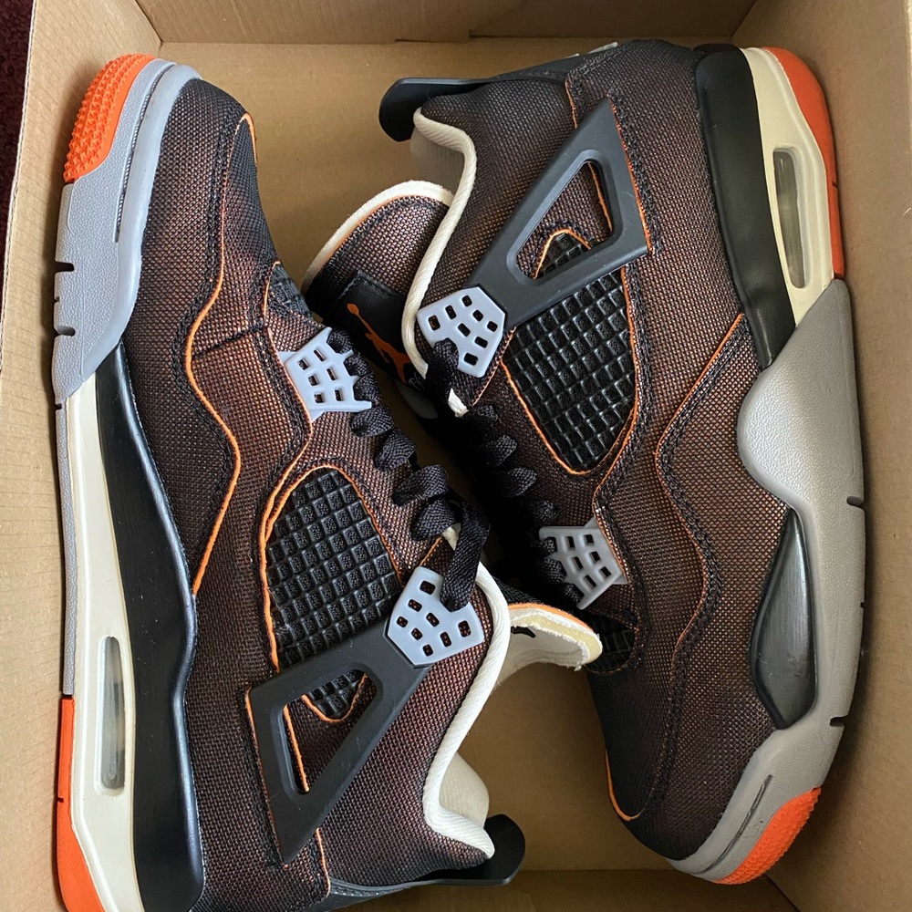 WMNS AIR JORDAN 4RETRO-SAIL/BLACKSTARFISH(SIZE 7)